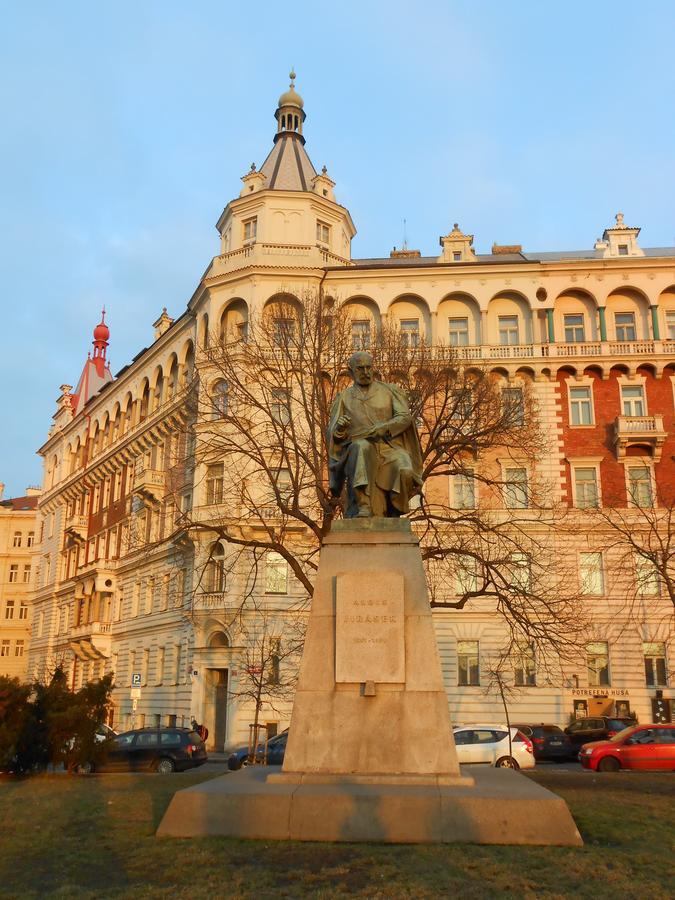 The Palace Suites And Apartments Praga Exterior foto