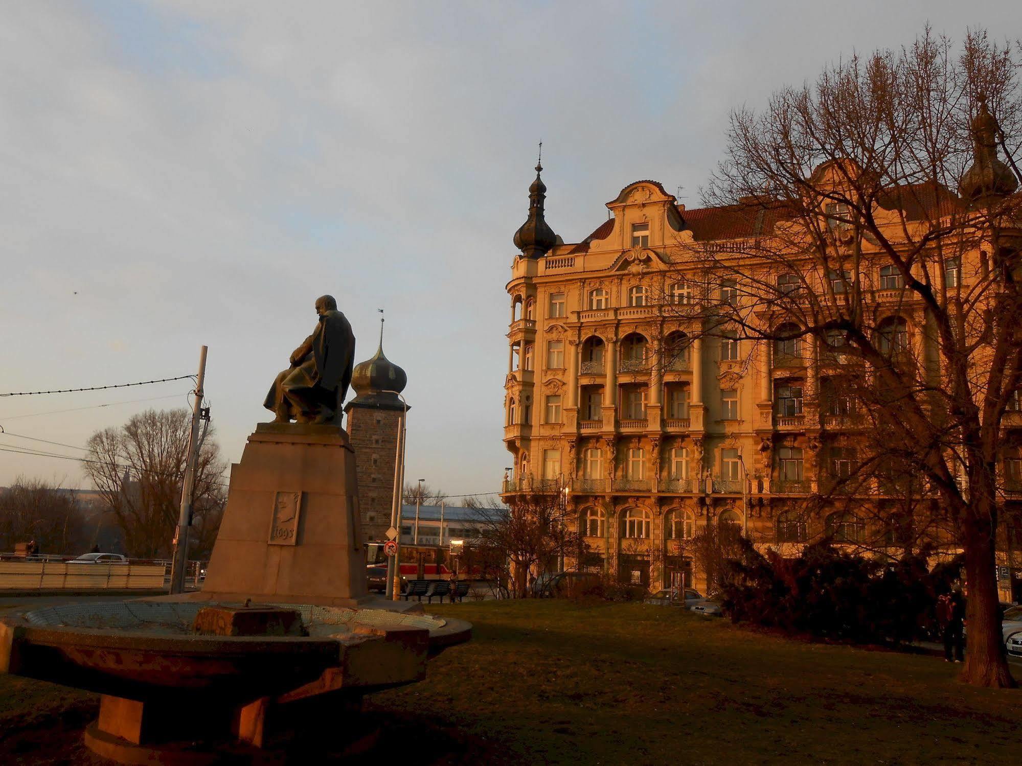 The Palace Suites And Apartments Praga Exterior foto